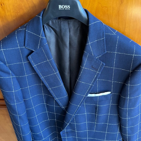 Hugo Boss Navy Blazer NWT - Picture 4 of 11